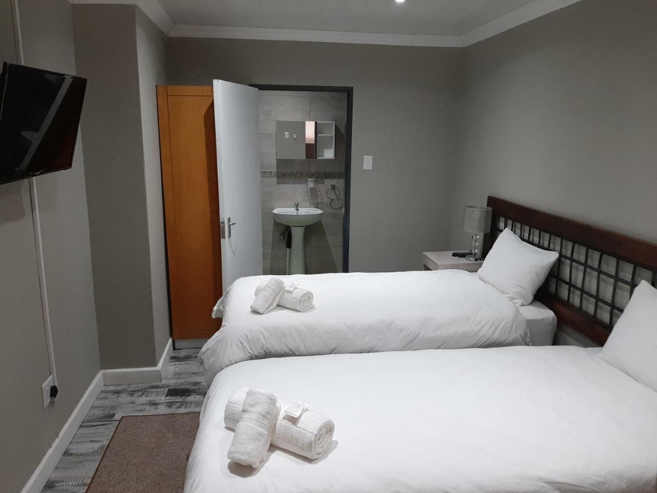 בלומפונטייין Lux Rooms On 37 מראה חיצוני תמונה