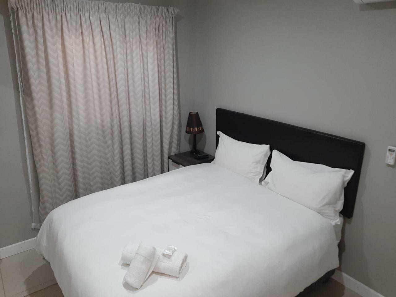 בלומפונטייין Lux Rooms On 37 מראה חיצוני תמונה